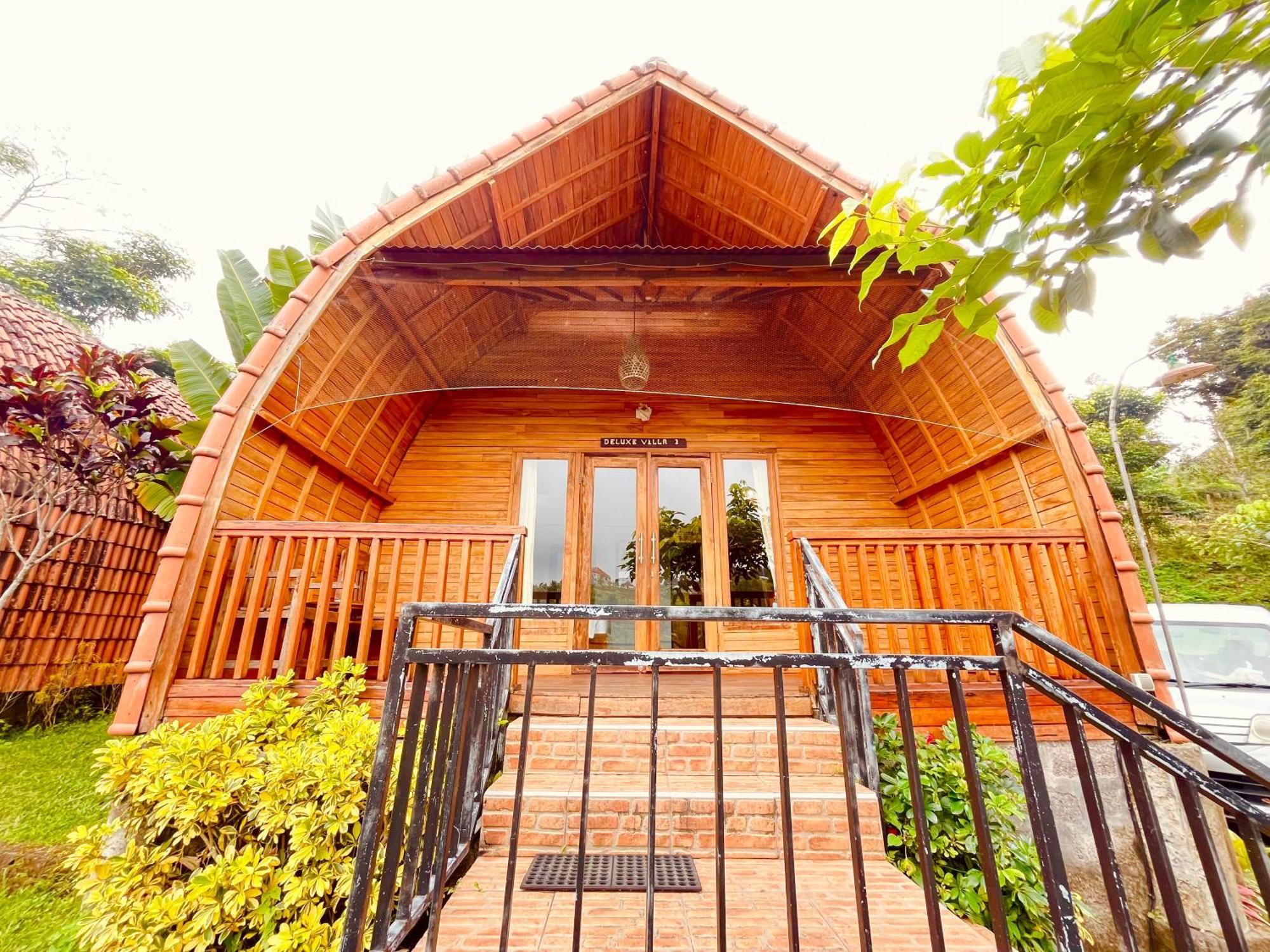 Villa Gajah Mas Baturiti Exterior photo